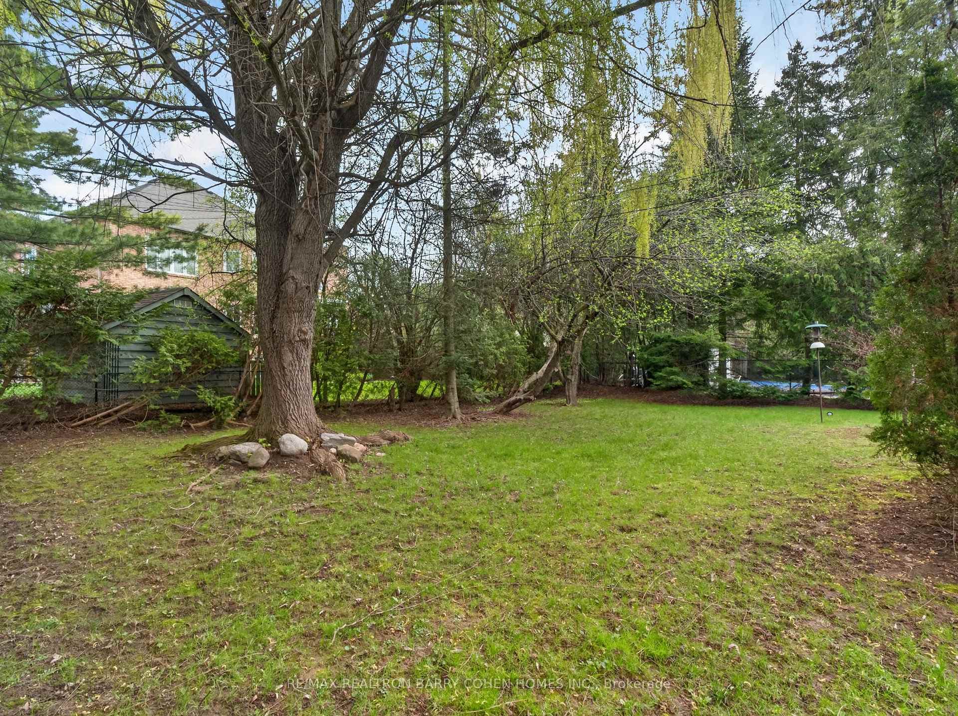 4 Malabar Place - Detached photo 15 of 19 in Don Mills / Parkwoods / Victoria Village, Ontario