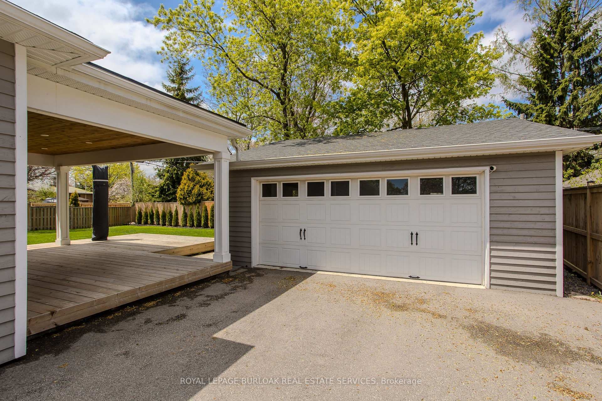 5411 Cornwall Crescent - Detached photo 28 of 34 in Burlington, Ontario