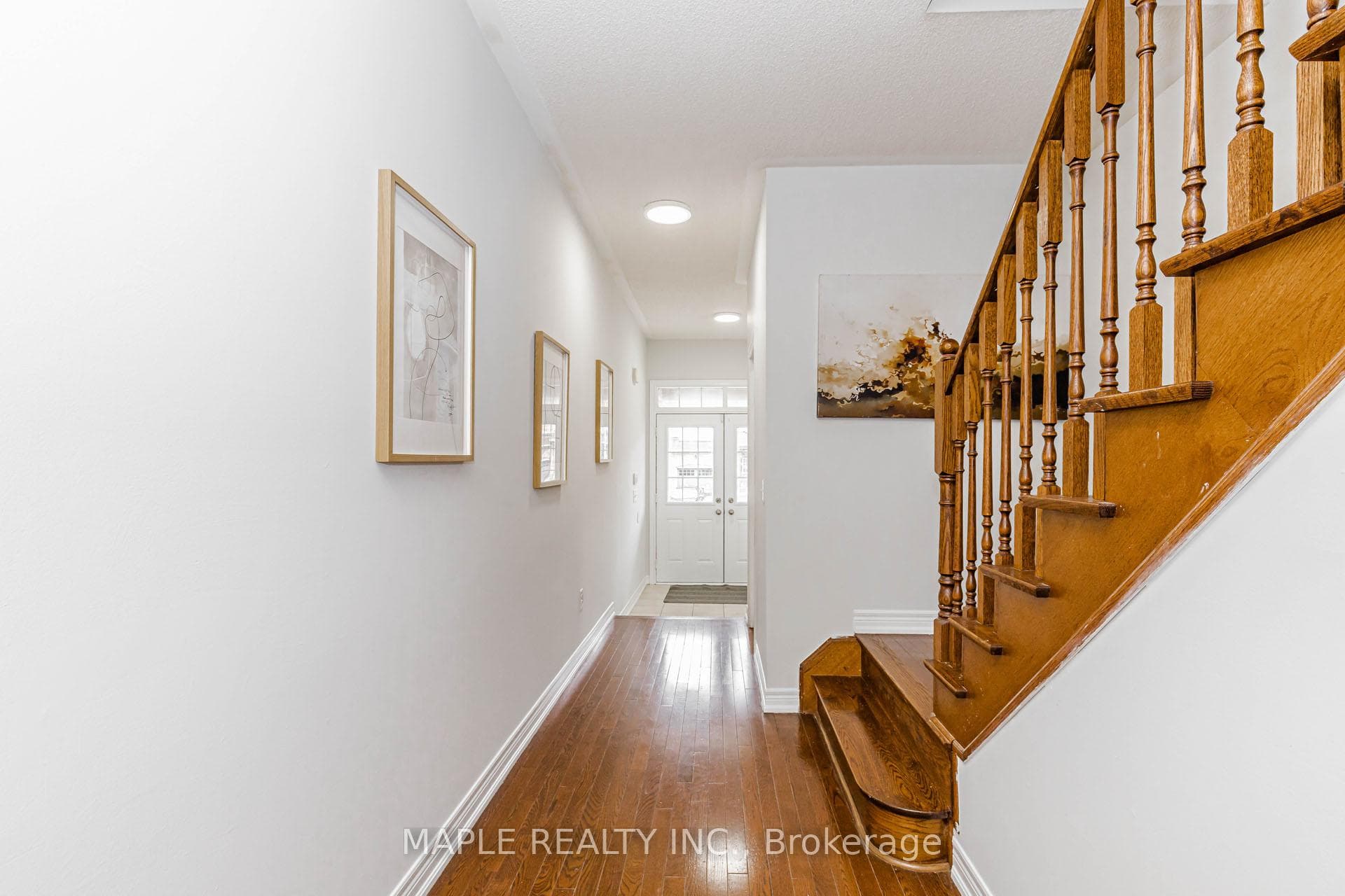 10 Eastlake Road - Semi-Detached photo 6 of 50 in Brampton, Ontario
