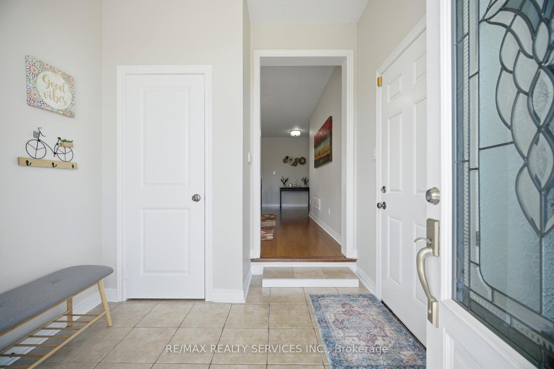 52 Atchison Drive - Detached photo 3 of 50 in Caledon, Ontario