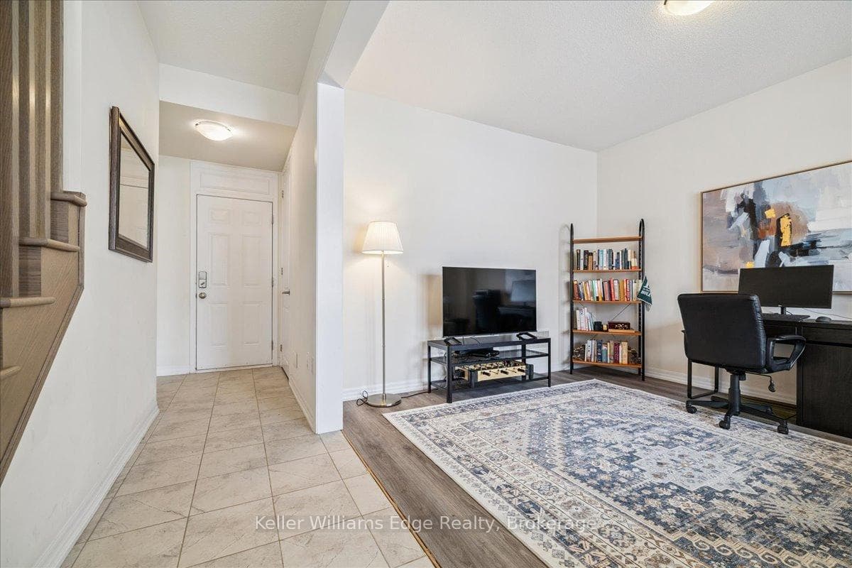 244 Harold Dent Trail - Townhouse photo 6 of 40 in Oakville, Ontario