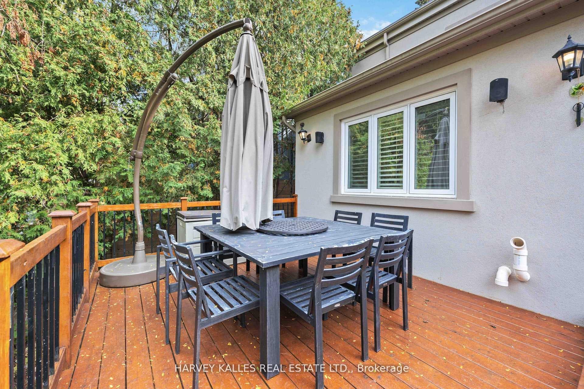 27 Ashley Park Road - Detached photo 44 of 49 in Etobicoke (Islington / Rexdale), Ontario