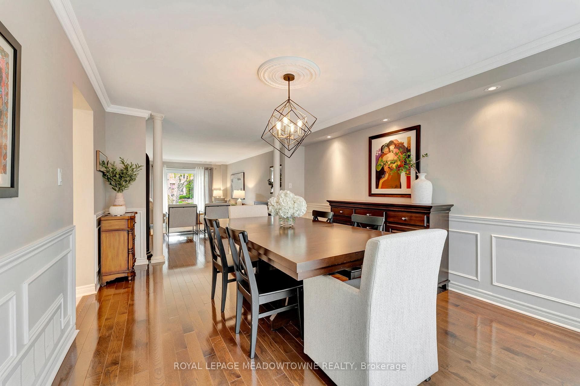 2008 Peak Place - Detached photo 11 of 40 in Oakville, Ontario