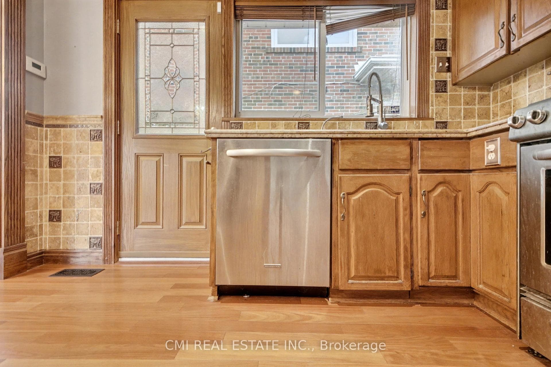 460 Martin Grove Road - Detached photo 9 of 38 in Etobicoke (Islington / Rexdale), Ontario