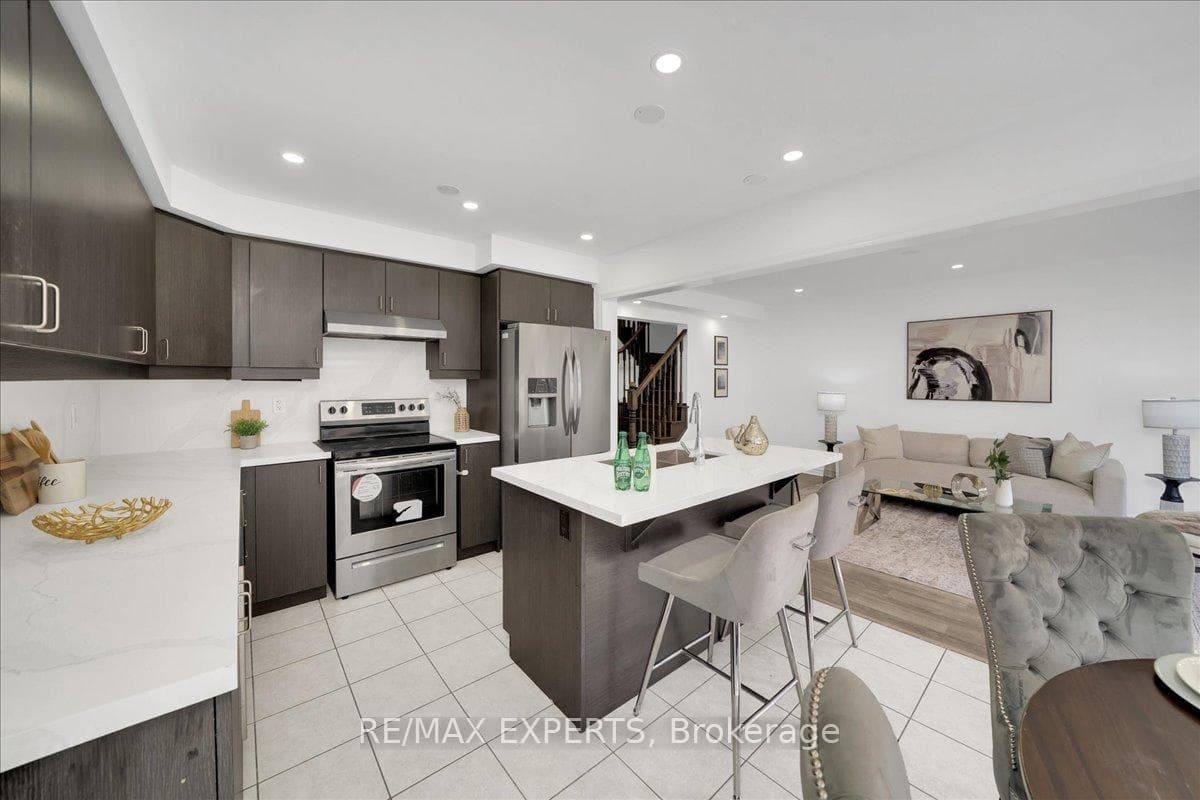 297 Beasley Terrace - Townhouse photo 10 of 22 in Milton, Ontario