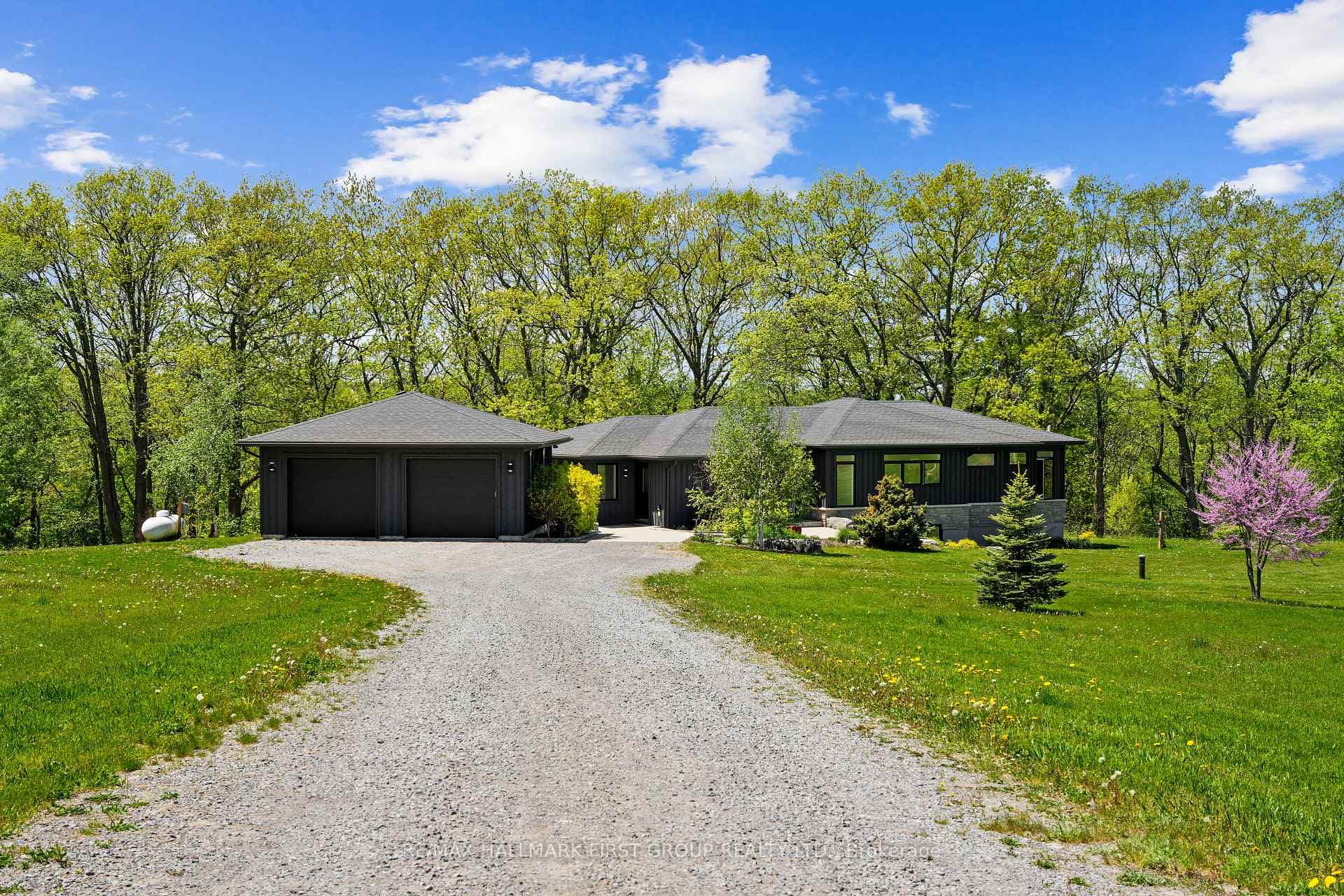 5206 Sully Road - Detached photo 2 of 49 in Hamilton Township, Ontario