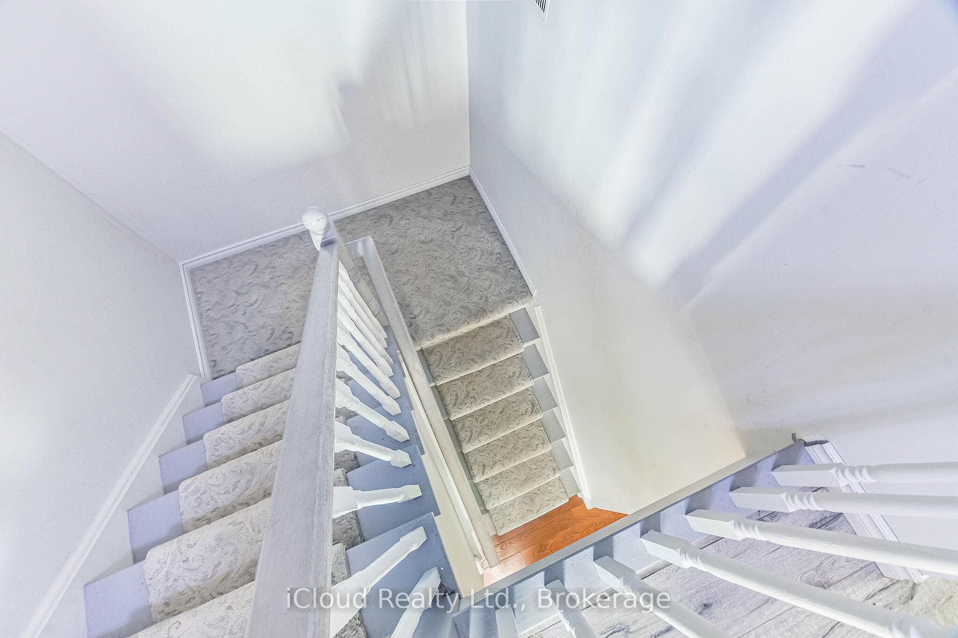 52 Buttercup Lane - Detached photo 17 of 41 in Brampton, Ontario