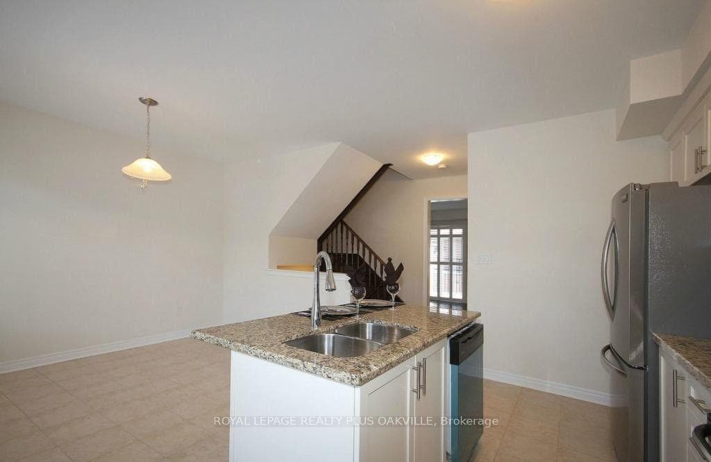 3055 Preserve Drive - Townhouse photo 10 of 30 in Oakville, Ontario