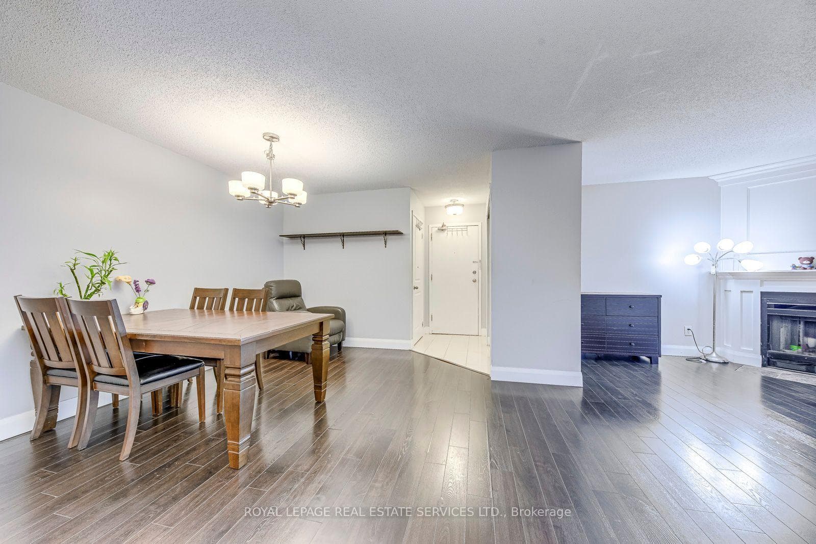 1450 Glen Abbey Gate Unit 911 - Condo photo 11 of 29 in Oakville, Ontario
