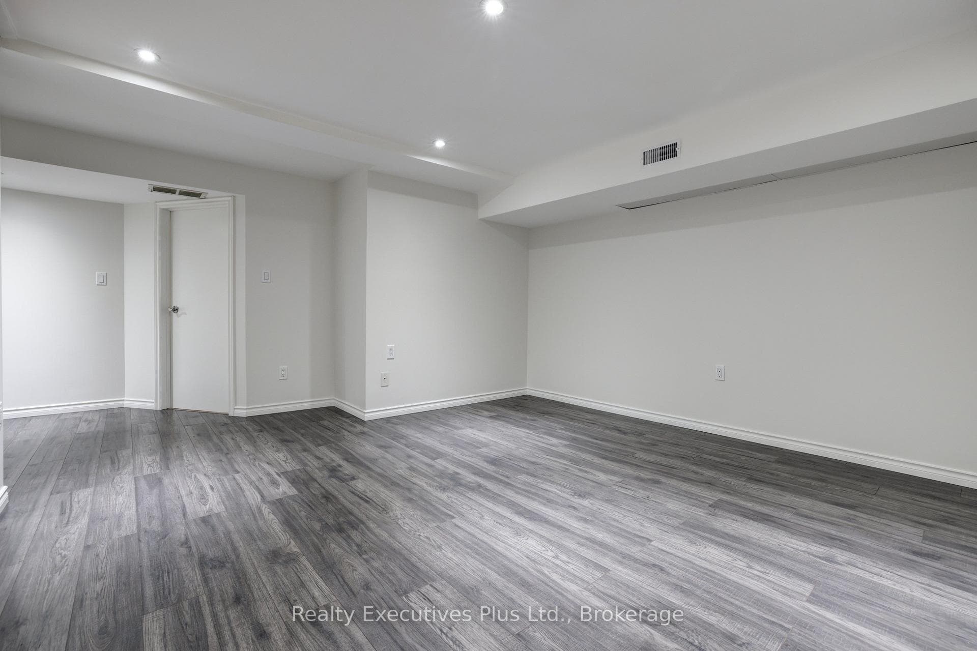 463 Blathwayte Lane - Townhouse photo 28 of 48 in Burlington, Ontario