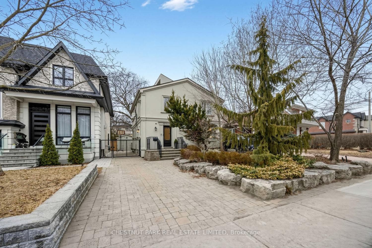 122 Randolph Road - Detached photo 32 of 32 in Flemingdon Park / Don Mills, Ontario