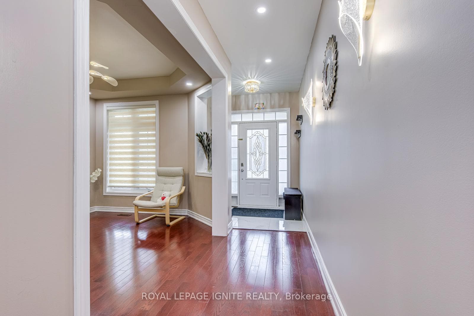 30 Streamline Drive - Detached photo 6 of 50 in Brampton, Ontario