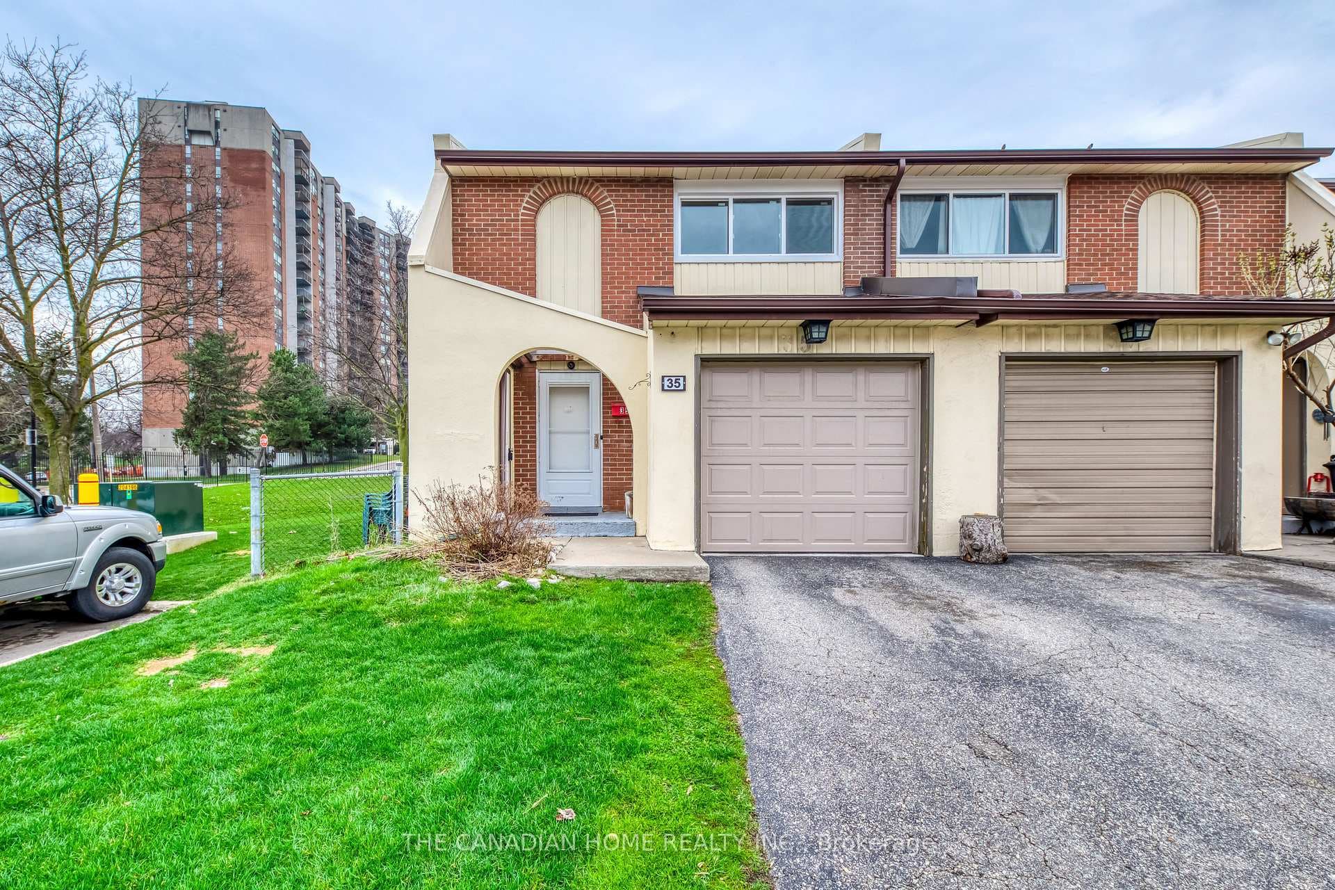 41 Mississauga Valley Boulevard Unit 35 - Condo for sale in Rathwood, Ontario