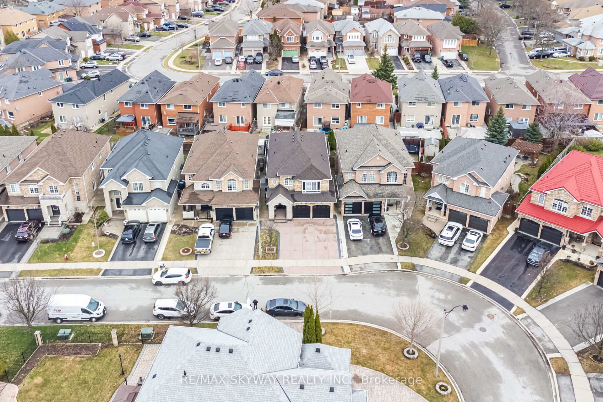 32 Lady Belle Crescent - Detached photo 49 of 49 in Brampton, Ontario