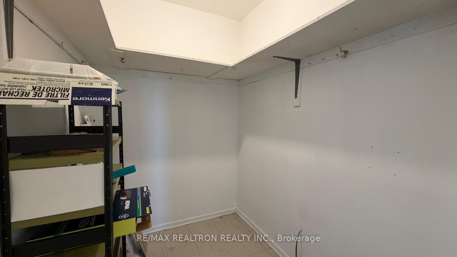 15 Vicora Linkway N/A Unit 903 - Condo photo 21 of 30 in Flemingdon Park / Don Mills, Ontario