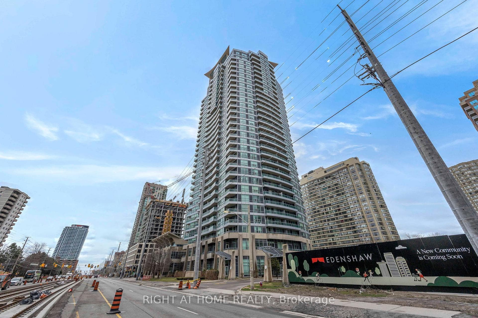 1 Elm Street Unit 2404 - Condo for sale in Rathwood, Ontario
