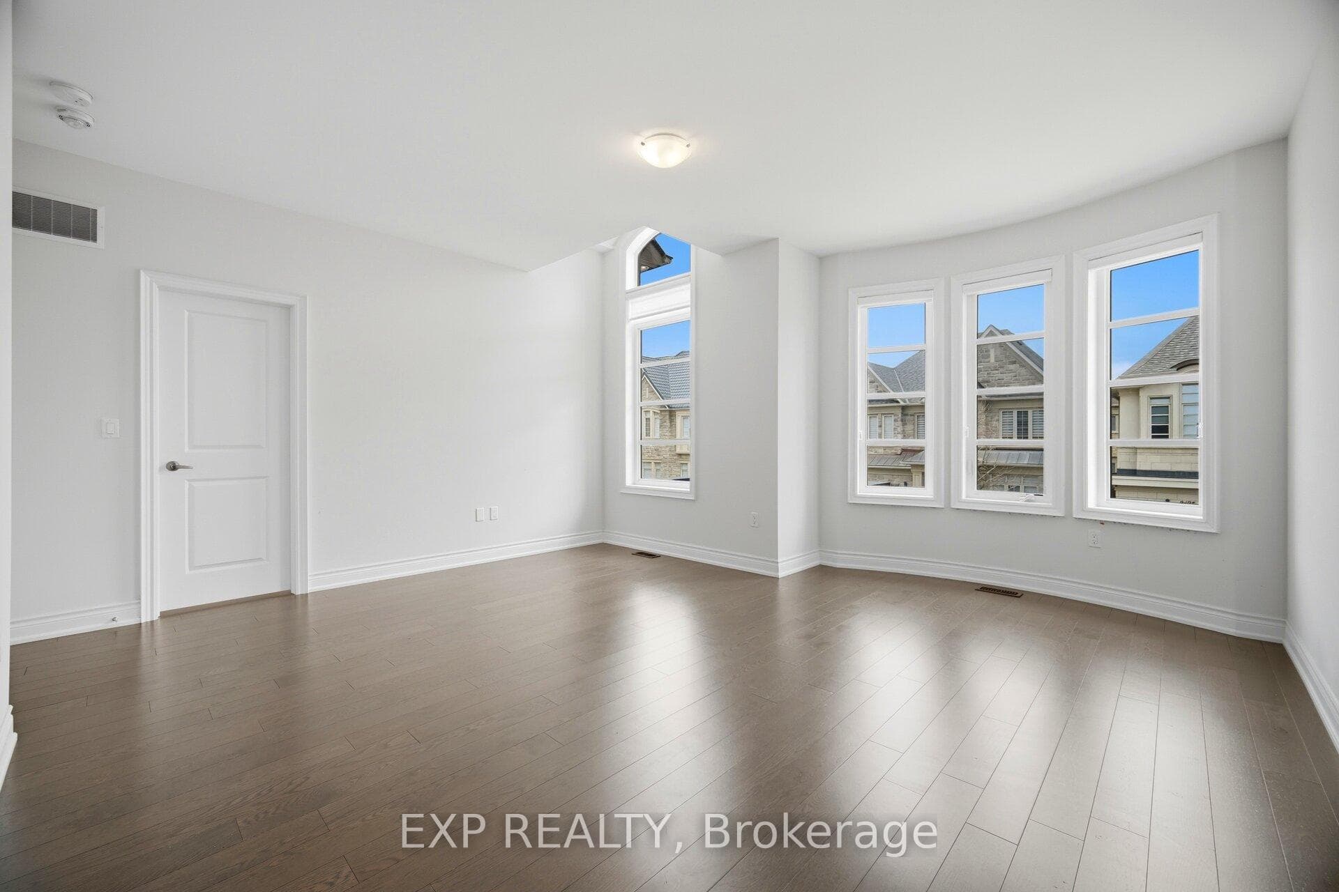 3128 Parsonage Crescent - Detached photo 37 of 47 in Oakville, Ontario