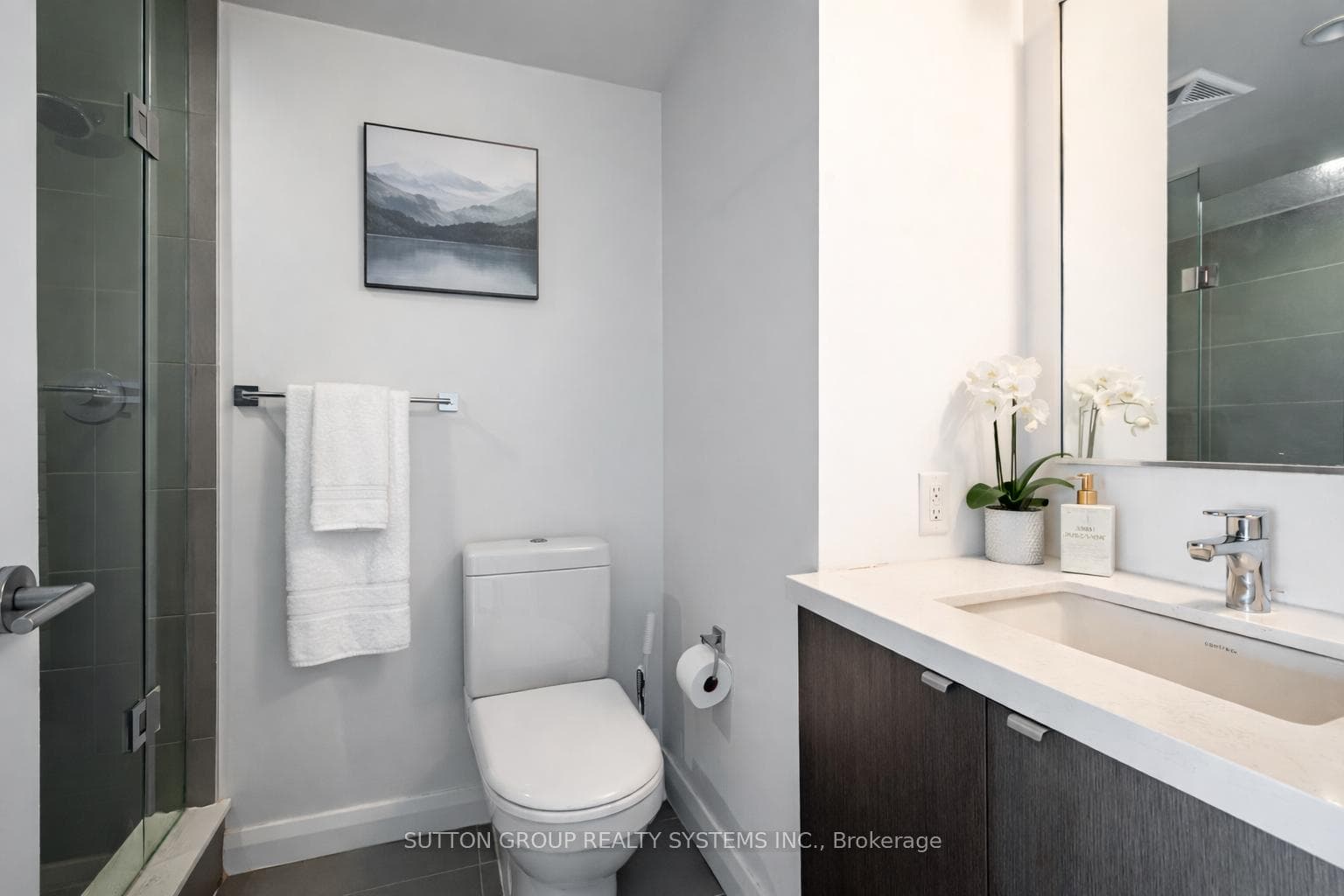 155 Yorkville Avenue Unit 2503 - Condo photo 6 of 19 in Annex / Yorkville / Summerhill, Ontario