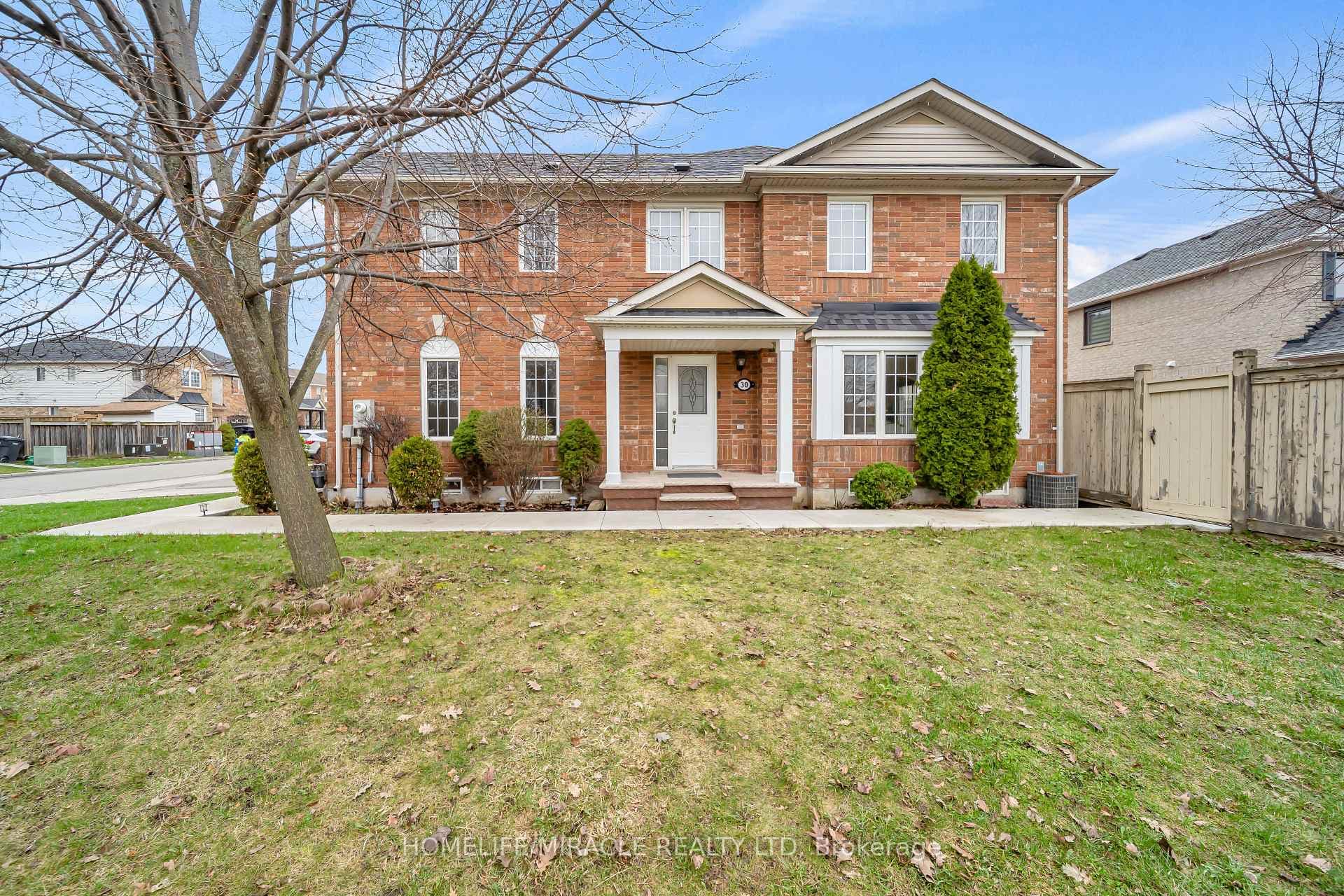 30 ORANGEGROVE Drive - Semi-Detached for sale in Heart Lake, Ontario
