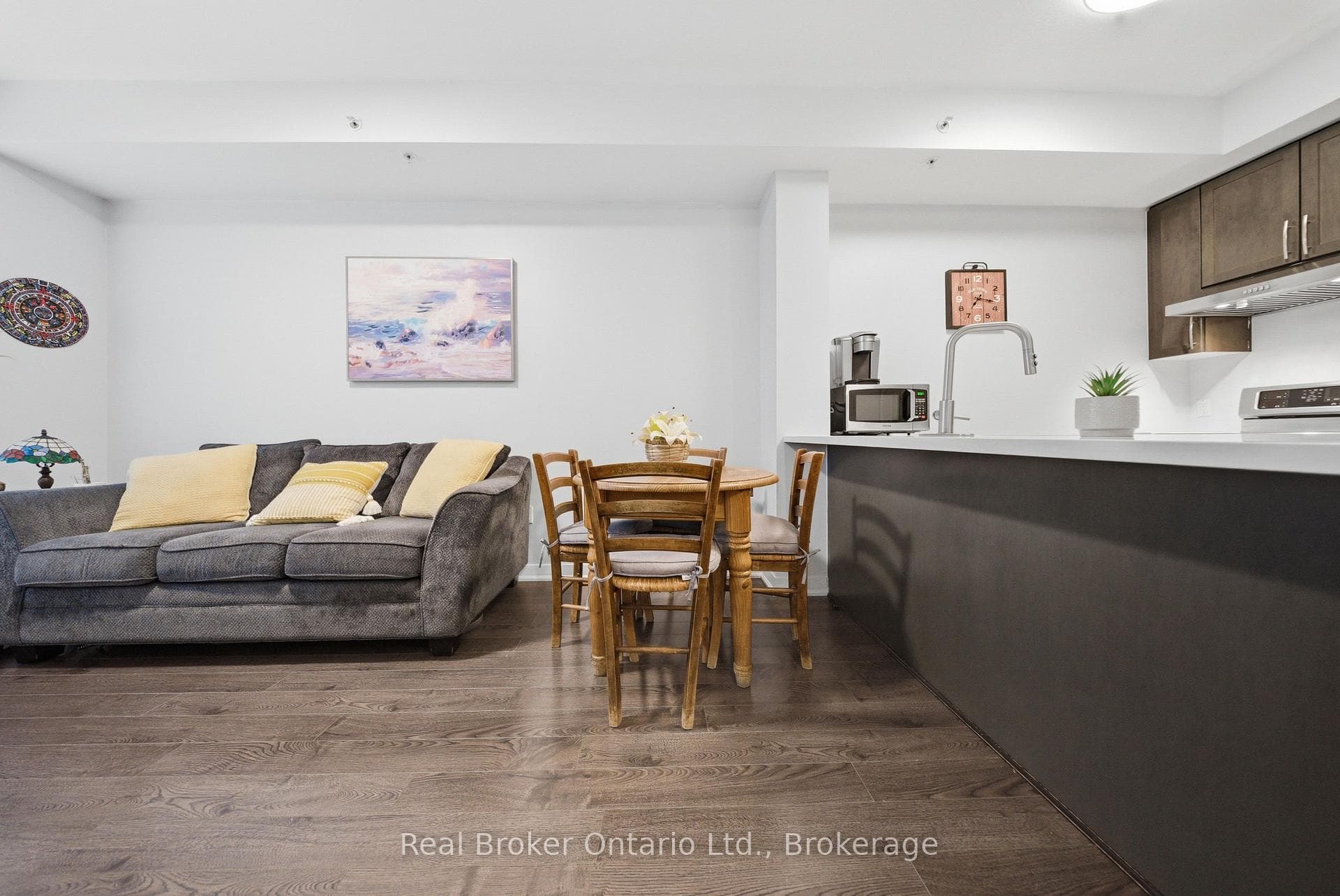 5010 Corporate Drive Unit 109 - Condo photo 15 of 38 in Burlington, Ontario