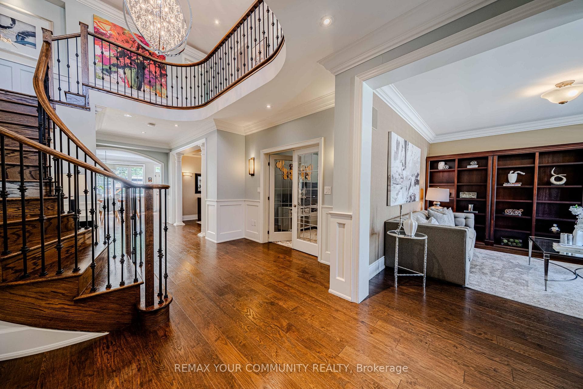 3447 Liptay Avenue - Detached photo 3 of 50 in Oakville, Ontario