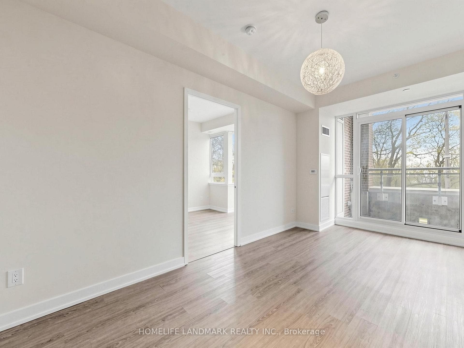 1350 Kingston Road Unit 209 - Condo photo 6 of 26 in Birch Cliff / Cliffside, Ontario