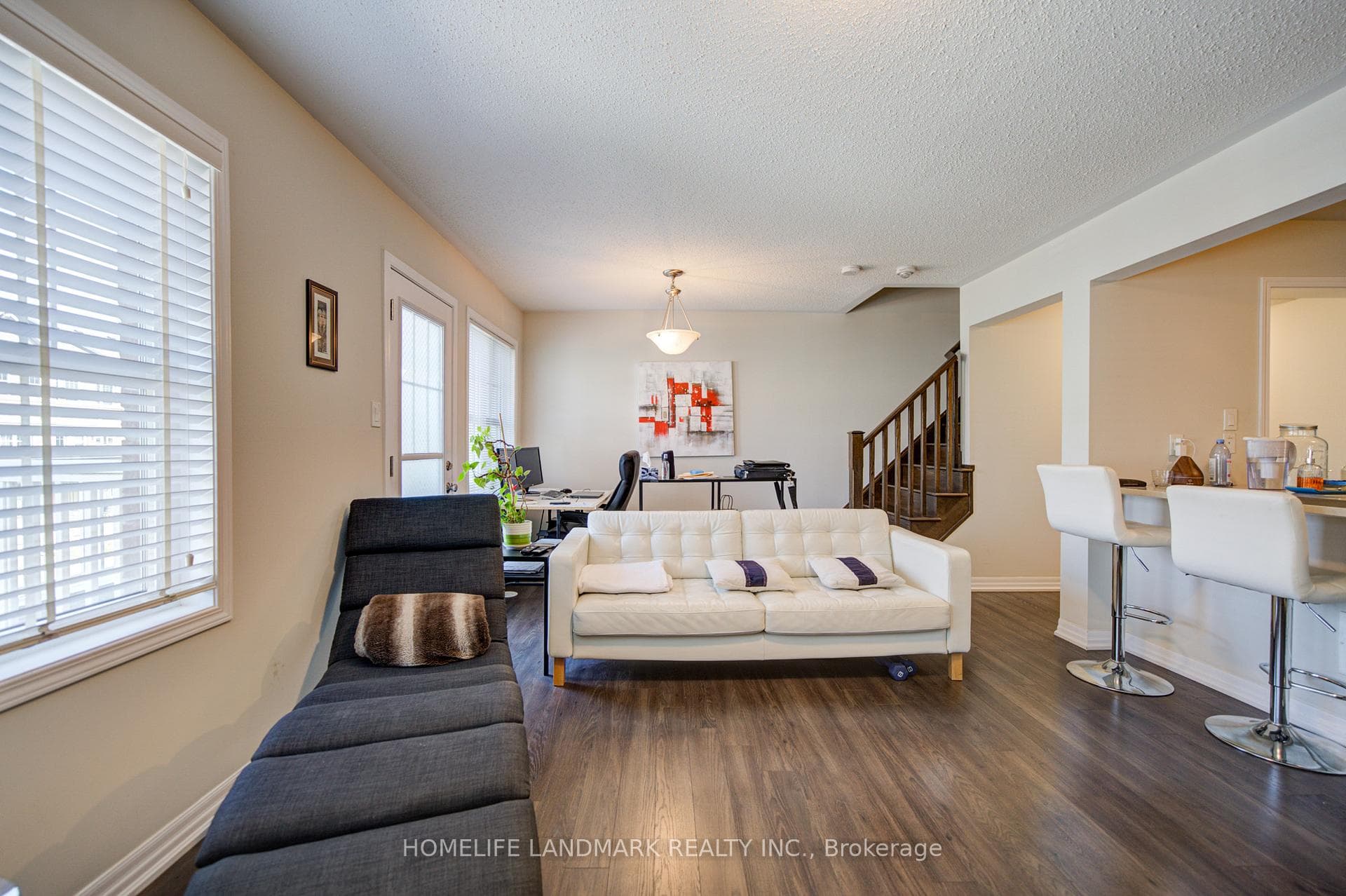 3086 Mistletoe Gardens - Townhouse photo 14 of 38 in Oakville, Ontario
