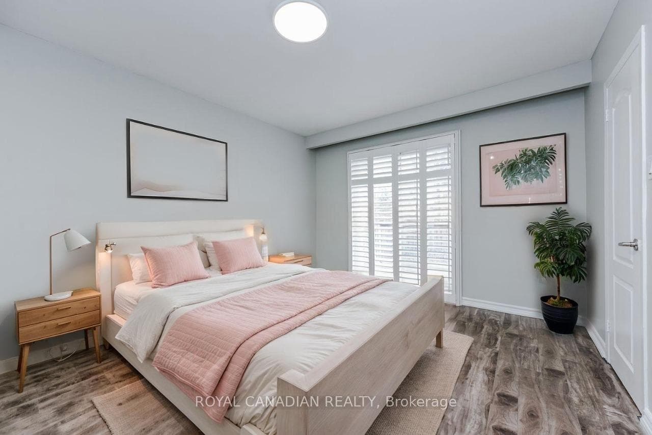 7566 Lockington Crescent - Detached photo 19 of 48 in Mississauga, Ontario