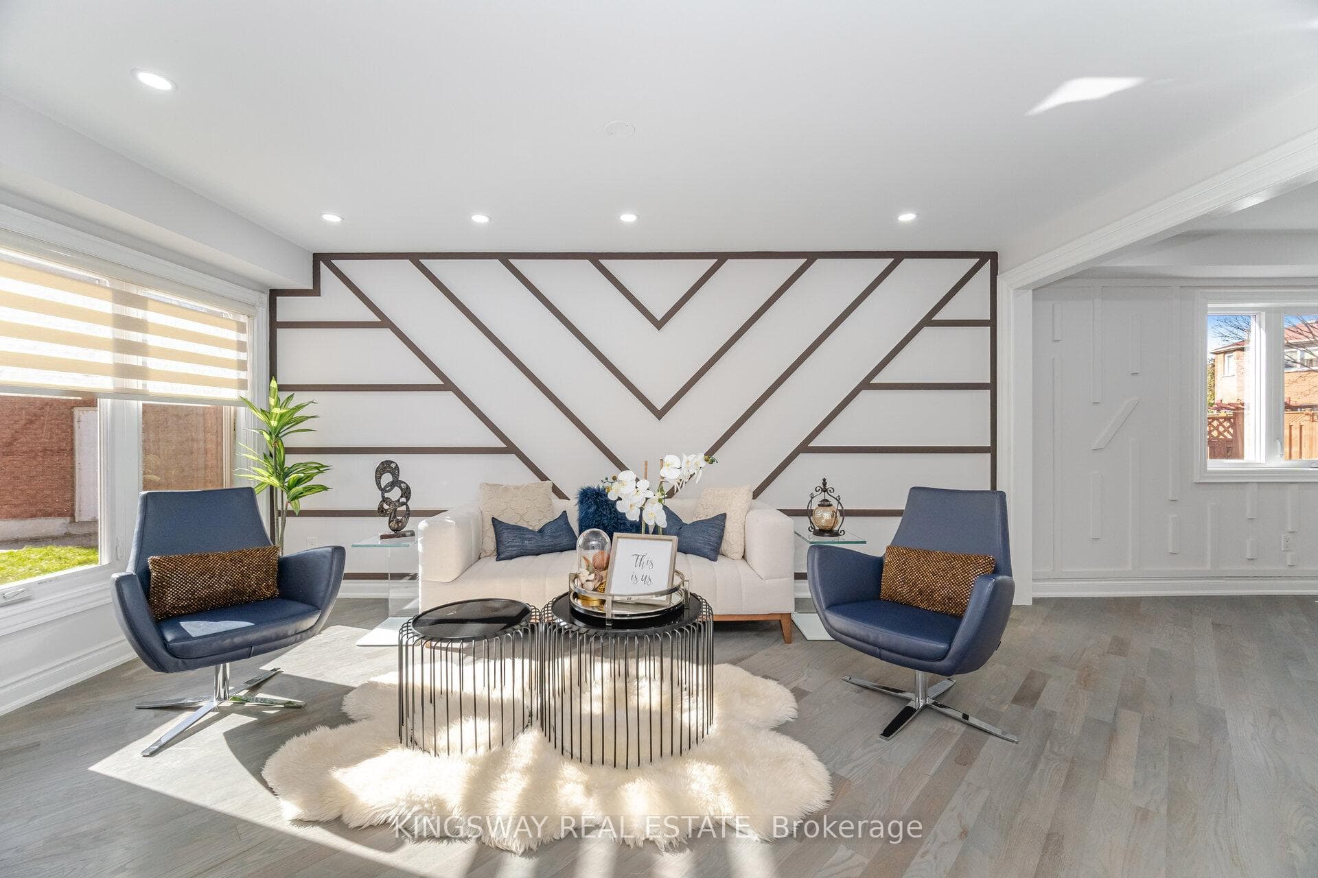 1008 Ceremonial Drive - Detached photo 10 of 48 in Mississauga, Ontario