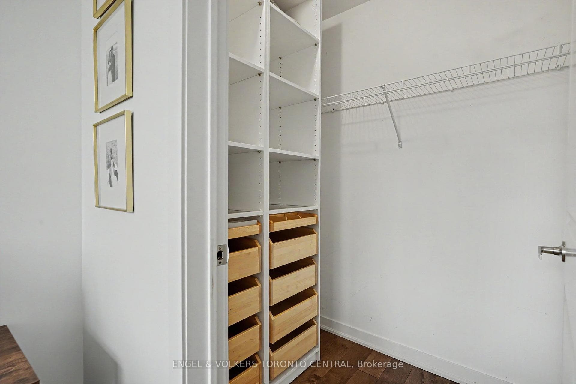 90 Charlton Avenue Unit 706 - Condo photo 9 of 20 in Hamilton, Ontario