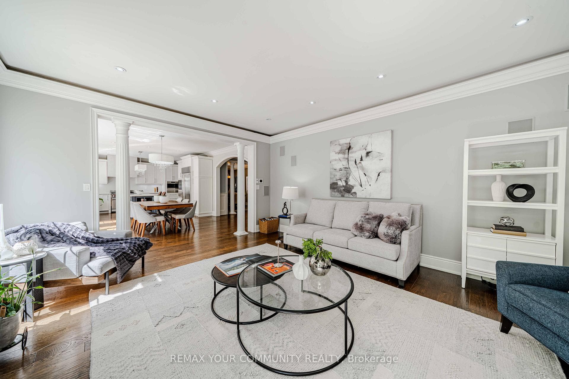 3447 Liptay Avenue - Detached photo 6 of 50 in Oakville, Ontario