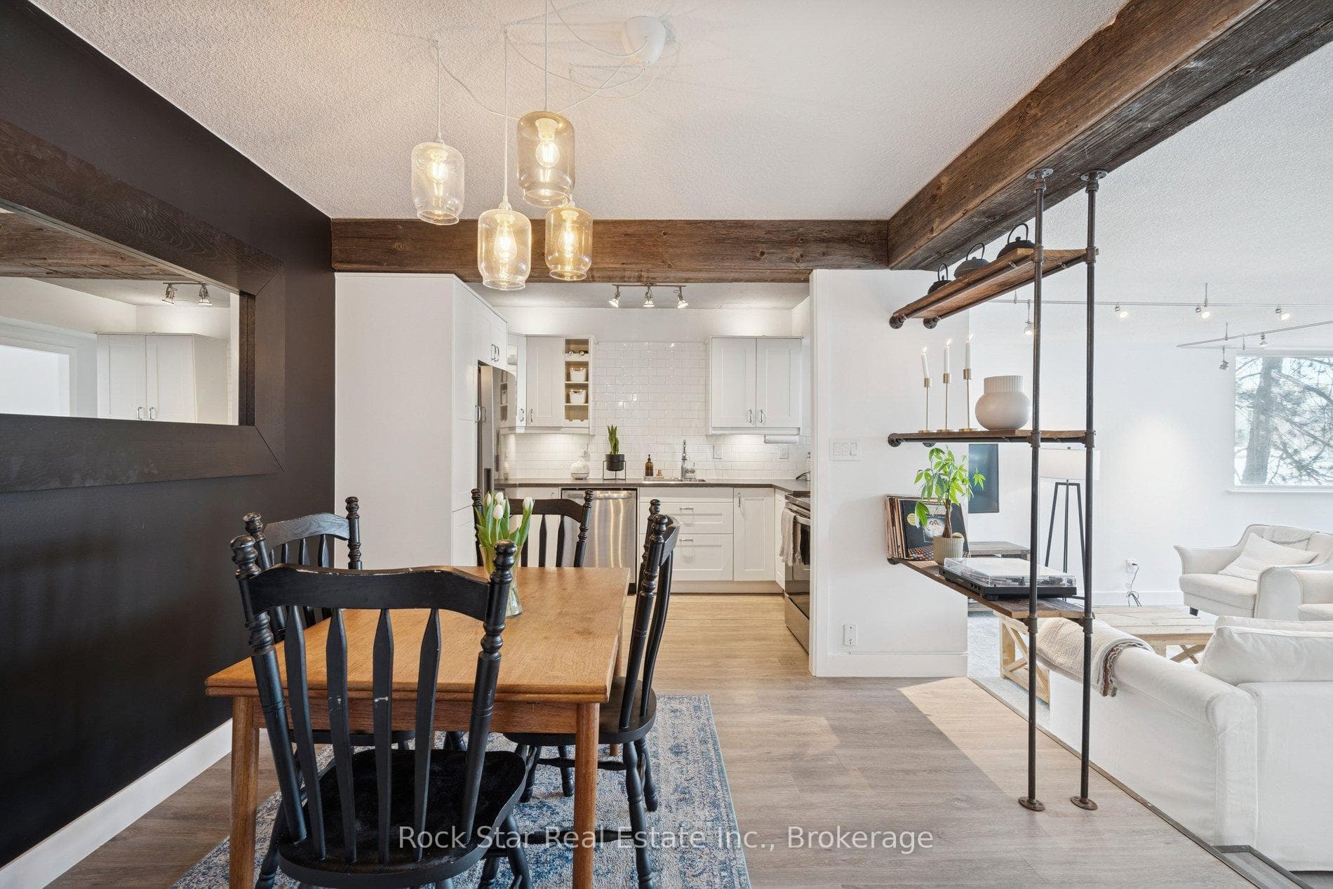 20 Speers Road Unit 103 - home for sale in Oakville, Ontario