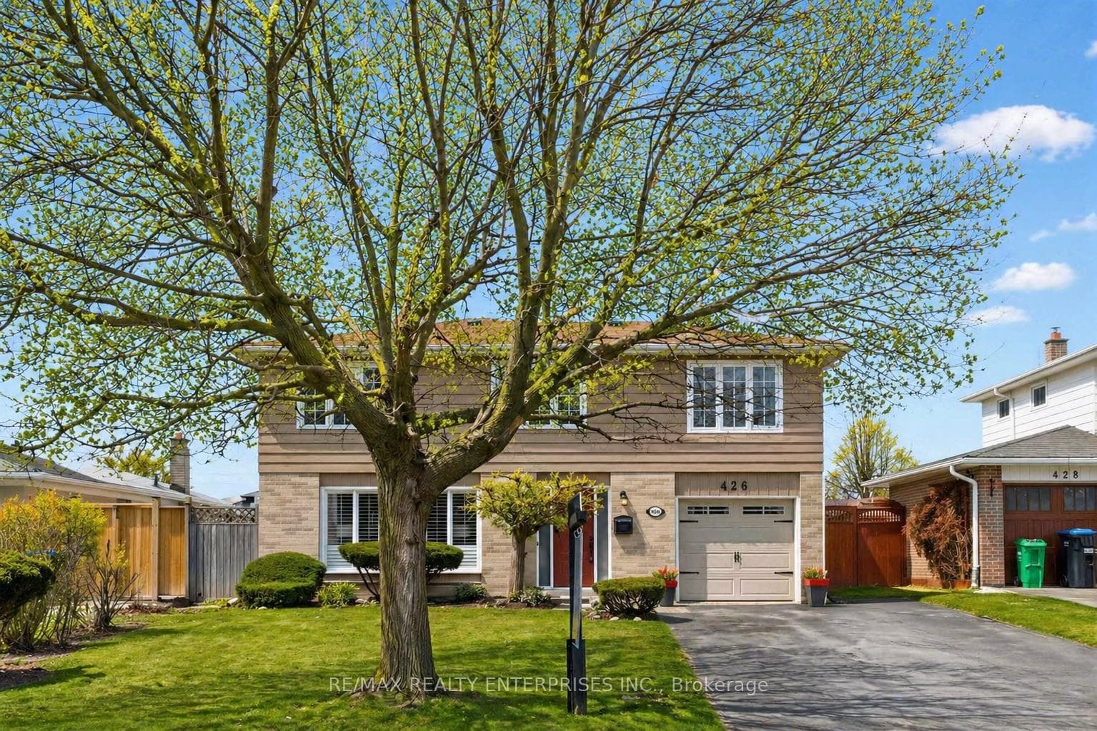 426 Bartley Bull Parkway - home for sale in Brampton, Ontario