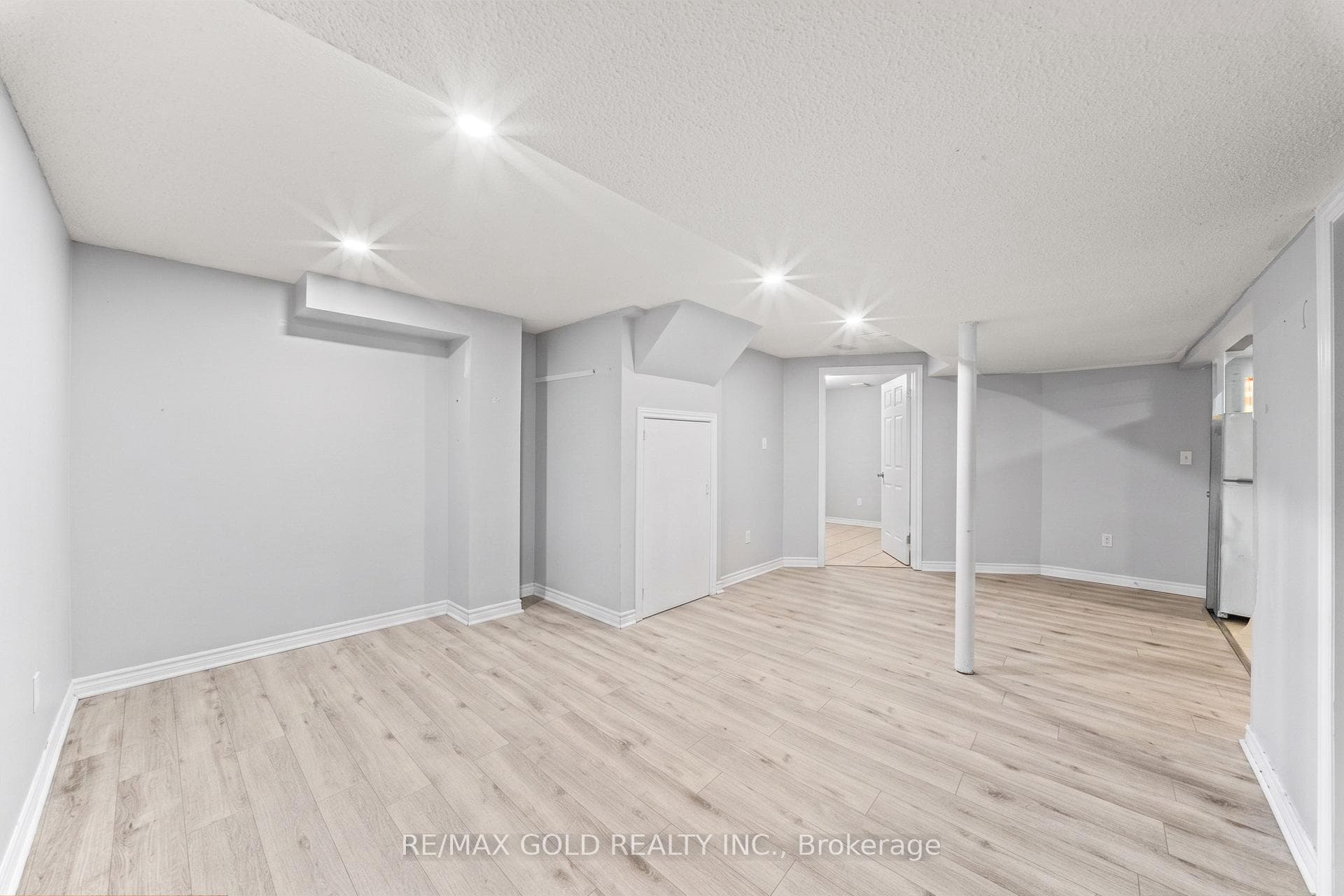 31 Ravenscliffe Court - Detached photo 24 of 32 in Brampton, Ontario