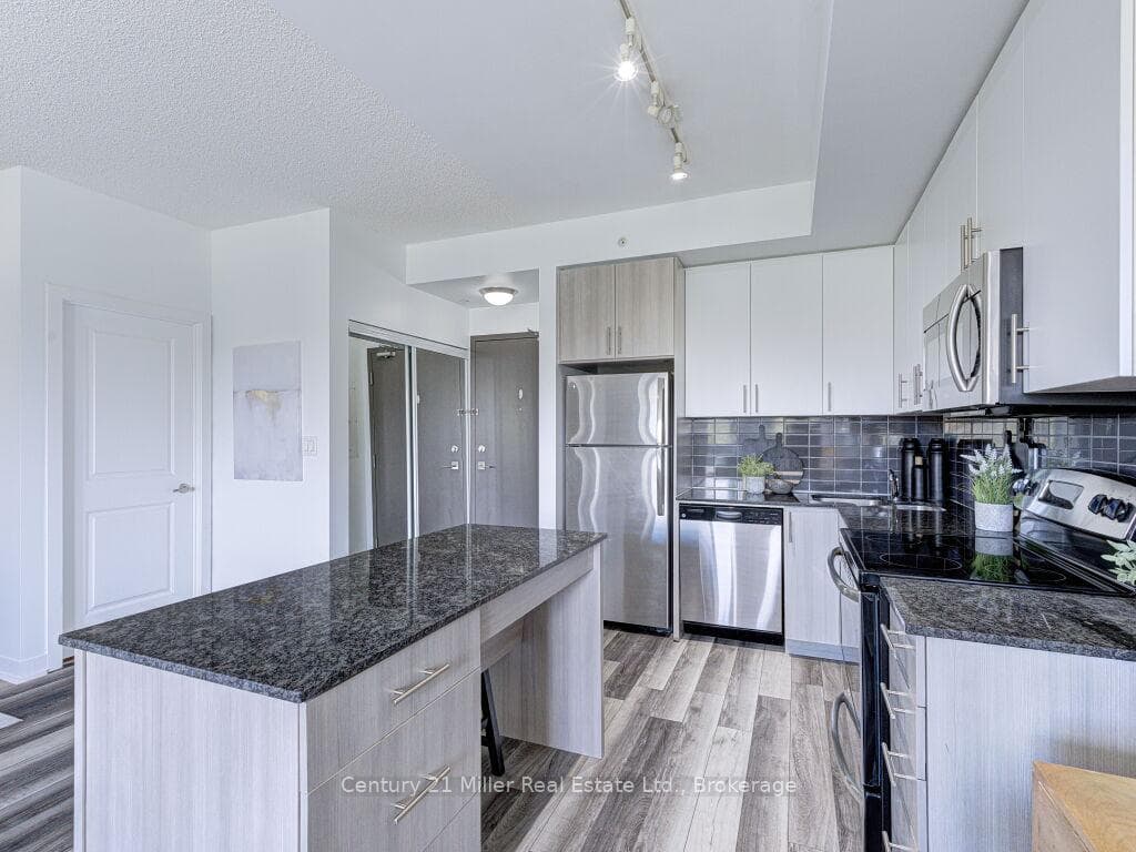 1284 Guelph Line Unit 305 - Condo photo 8 of 30 in Burlington, Ontario