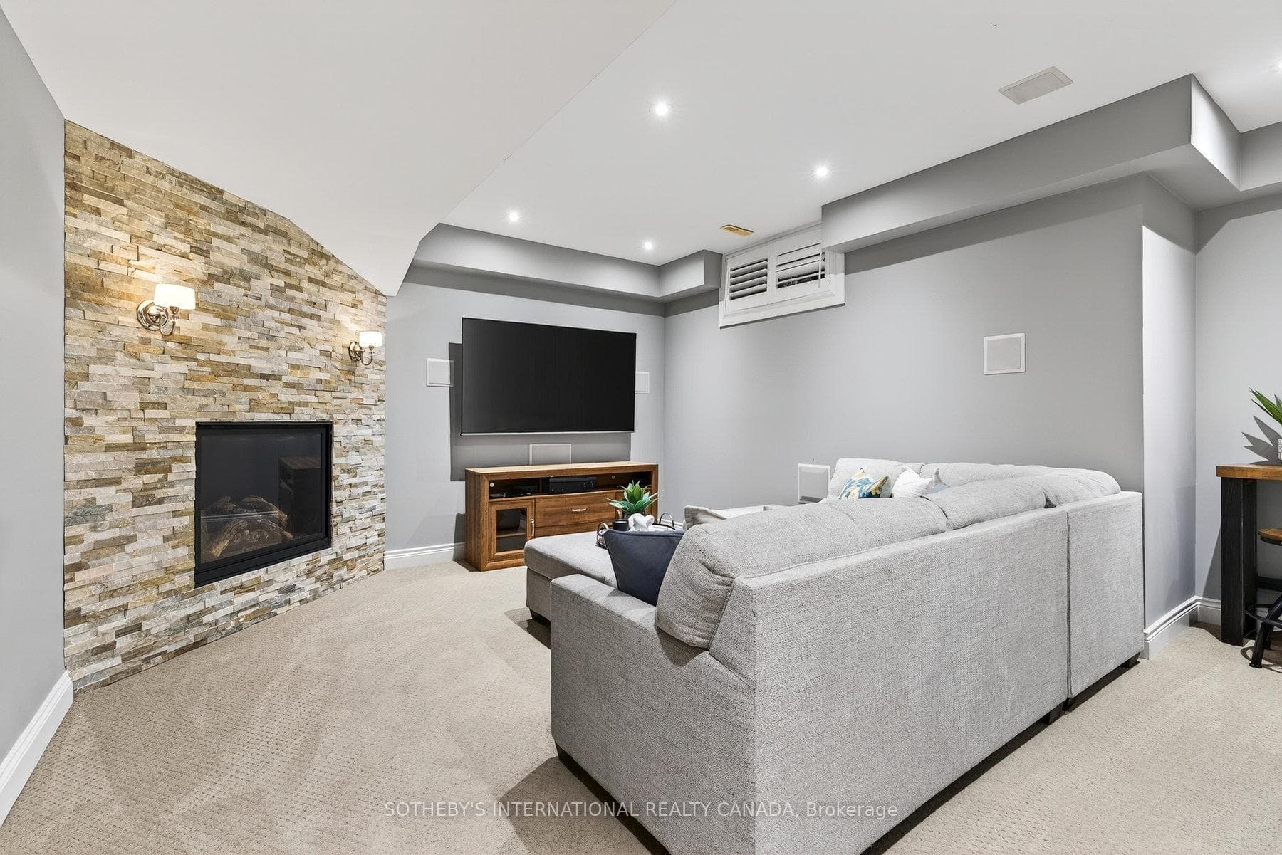 172 Boxley Road - Detached photo 37 of 49 in Burlington, Ontario