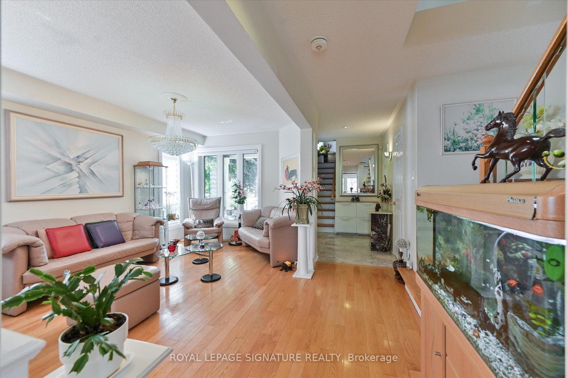 5481 Palmerston Crescent - Semi-Detached photo 7 of 44 in Mississauga, Ontario